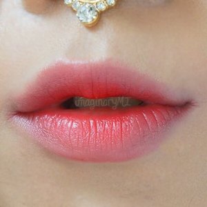 Good morning 💋💄 check out this lip tutorial 👉 http://imaginarymi.blogspot.com 💕#lotd #clozetteid #ombrelips #gradientlips