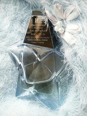 The other angle of Angel Star by Thierry Mugler ★#perfume #thierrymugler #blue #angel #star #instaperfume #mycollection #perfumeaddict #parfum #fragrances #perfumery #brandedperfume #parfumoriginal #photography #ggrep
