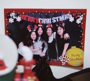 Santa gives me these idiot ladies 🎅🏻 // #clozette #clozetteid