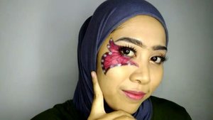 Hari ketujuh dan terakhir untuk #7D7V 
Alhamdulillah bisa menumpas kemalasan dan berhasil upload 7 video makeup yang masih amaaaatiiiiir.
Video terakhir challenge kali ini adalah, kupu-kupu. Tapi jadinya lebih kaya kaper. . .
Product:
- Foundation @milanicosmetics
- Dual Eye Pencil @id.oriflame
- Lipstick Reog 1 @sariayu_mt
- Eyeshadow Palette @inezcosmetics
- Eyebrow Cream & Eyeliner @qlcosmetic
.
.
🎶🎶 Manuk Dadali .
.
#7D7V #7D7VDAY7
#makeuptutorial  #indobeautygram #beautybloggerindonesia #beautyblogger #bloggerponorogo  #wakeupformakeup  #boldmakeup #ponorogohits #clozetteid #ivgbeauty #setterspace #makeupforhijab #hijabandmakeup #motd #muaponorogo #Ponorogo #beautylosophy #teambvid #bvlogger.id #xoranee @indobeautygram @beautylosophy @bvlogger.id @bloggerceriaid @emak2blogger