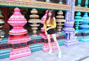 The best color in the whole world is the one that looks good on you - cocochanel 🌈.....#qotd #ootd #jennifermarcellinaroundtheworld #Jennifermarcellinadotcom #discovermalaysia #traveldiaries #clozette #clozetteid