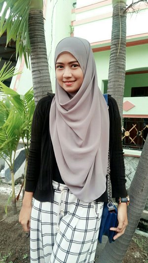 casual day so sweet 😍 with SAMARA INSTANT AfrindaRiri Clothes and Hijab 😉