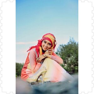 By.DjendralRendi #ihmc #ihmcmodel #hijabindonesia  #hijab_fashionlove #hijabstyle  #hijab  #hijaber  #hijabclub_id #hijabersinlove #happy #elhasbuevent  #wbstudio #riamiranda  #riamirandaxclozetteindonesia #thequeen #indomodel  #indomovie  #photografer  #simplytouchphotography  #shopiemartin  #dianpelangi  #fashionable  #gadissampul2014  #komunitashijab_indonesia #kartini #clozetteid #beautyhijabstyle  #magazinestyle #mnctv