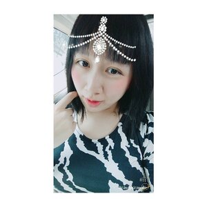 Trying hard to be cute 😂😒 #ClozetteID #bangs #haircut