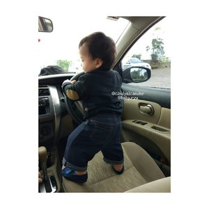Driving? My super driver 😘 #clozetteID #RyuOzoraHalimOOTD #RyuOzoraHalim #babyboy