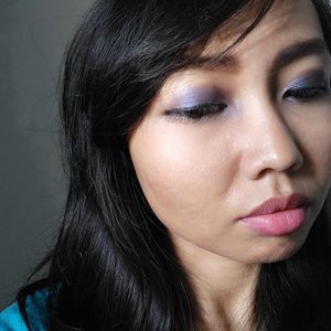 I love local products, because it fits on my sensitive skin.

For daily use of makeup, I only use DD Cream Wardah and compact powder.
I recommend PAC eyeshadow that has good pigmentation, easy to blend, and no need eyebased anymore.
I like smokey eye makeup. I just need some color then just mix it up.

Oh I need a makeup course it turns out. LOL.

#clozette #clozetteid