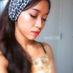 Using @iaso_indonesia lip crayon 😘😘 Love this color. ❤❤ #iasoindonesia #clozetteid #lip #lipstik #lips #orange #red #beauty #beautyblogger #beautybloggerid #blogger #internationalblogger #fotdibb #fotd #ibb #indonesianbeautyblogger #makeup #makeupartist #mua #vegas_nay #mayamimakeup #scarf #indonesia #world #netherland #jakarta #endorse