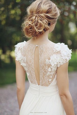 Trend Backless... #wedding #gown #white #lace