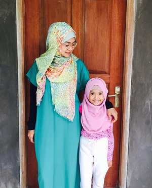 Today outfit #ootd #clozetteid #clozettedaily  #motherdaughter #instadaily #ootdindo #ootd