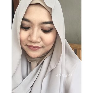 Today activities: try to explore my make up skill. So many time i show make up tutorial but i still not satisfy with my eye shadow result. Need more practice. .
Make Up Kit:
- Base : Sephora
- Foundation: Sephora
- Powder: Maybeline
- Eye Shadow: Maybeline - Mascara: Maybeline
- Eyeliner: Maybeline
- Blush On: Body Shop
- Lipstick: Beautystyle 
#clozetteid #clozettebeauty #makeup #instadaily #instamood #makeupaddict #makeupbyme