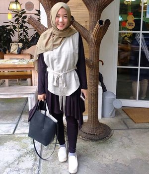 .yesterday outfit ❤️---#hijabootd #hijabootdindo #hijabootdindonesia #hijabersbandung #clozetteid #clozettehijab #starclozetter #myhijup