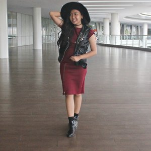 Marsala dress for festive Christmas! with touch of grunge with faux leather boots and choker.