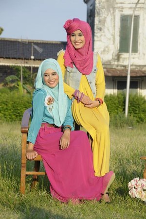 Blending colors are outstanding 
#ClozetteID #ColorfulHijab