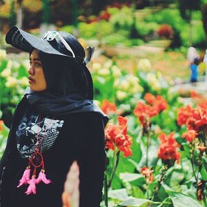 Current mood 🌷
.
.
.
.
.
.

#ootd #hijab #flowers #sky #igers #nature #green #indonesia #likeforlike #like4like #city #outdoors #photooftheday #photography #picoftheday #vsco #vscocam #girl #malang #forest #clozetteid #exploremalang #vscogood #park #trees #instadaily #livefolk #throwback #tb #latepost