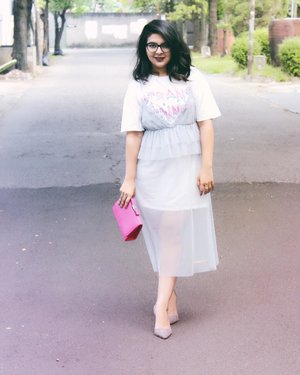Layered a Long t-shirt with a mesh midi dress 💕 .
.
.
.
.
.
#ootd #photooftheday #fashionblogger #igers #instadaily #mumbai #indian #jakarta #love #blogger #clozetteid #midwestbloggers #like4like #instafashion #igfashion #fashiongram #whatiwore #streetstyleindia #bloggersuperlooks #prettylittleiiinspo #styletip #lovesavy #stylecollective