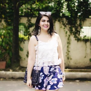 Happy FRI-YAY! Have you checked out my latest blog post yet? Click the link on my bio 🌼🌸🌺 📷: @edijanwari .
.
.
.
.
.
#ootd #photooftheday #fashionblogger #igers #instadaily #mumbai #indian #jakarta #love #blogger #clozetteid #midwestbloggers #like4like #instafashion #igfashion #fashiongram #whatiwore #streetstyleindia #bloggersuperlooks #prettylittleiiinspo #styletip #lovesavy #stylecollective