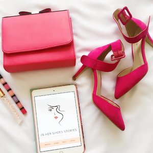 Shades of Pink 💕💕 #flatlay #pink .
.
.
.
.
.
#ootd #photooftheday #fashionblogger #igers #instadaily #mumbai #indian #jakarta #love #blogger #clozetteid #midwestbloggers #like4like #instafashion #igfashion #fashiongram #whatiwore #streetstyleindia #bloggersuperlooks #prettylittleiiinspo #styletip #lovesavy #stylecollective