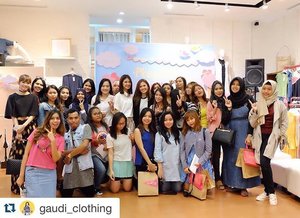 .
Earlier today, Play-date with @gaudi_clothing @eminacosmetics @clozetteid @michellejoan_ @fitaanggriani 💕
.
Repost @gaudi_clothing
.
#ClozetteID #StarClozetter #GaudixEminaxClozette #beautyblogger #fashionblogger #playdate #happyday #bloggerslife #indonesianbeautyblogger
