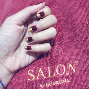.
Hey there, I recently got my hair/nails done at home.
I loved the ease - skipped the traffic, parking and waiting time. Plus, the result was amazing!
Download Salon by Houzcall app from http://salon.co.id/app
Don't forget to enter my promo code AZXXZ to get Rp. 75.000 off your first booking.
Enjoy your me-time!! 💋
.
@salonbyhouzcall
#salonbyhouzcall #homeservice #homeservicesalon #nails #hair #waxing #beauty #bblogger #bloggerslife #mommyblogger #clozetteid #nailart #nailpolish #nailstagram