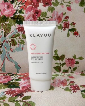 New blog post is review about Klavuu sun protection with spf 50. I like this product, currently my holy grail sunscreen.

Thank you @charis_official

Details on my blog www.innovamei.com

#beautyblogger #clozetteid #makeupoftheday #sunblock #summer #sunscreen #klavuu #charis #charisceleb #bbloggers #instadaily #indonesianbeautybloggers #jakarta #momblogger