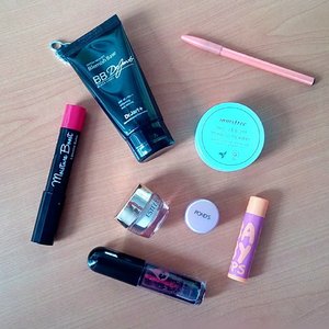 On my face today#ClozetteID #beauty #beautyblogger #indonesianbeautyblogger #indobeautyblogger #beautybloggerid #skincare #makeup #sunday #simplemakeup #bbloggerid #bblogger #makeupdaily #makeupjunkie #makeupoftheday #lippie #redlipstick