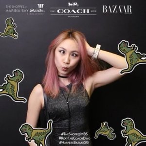 Thank you @joelynrichelle for inviting me @coach X @harpersbazaarsg the brand's holiday 2016 and pre spring 2017 collections ❣️ at @marinabaysands 
#ladies_journal #event #fashion #igsg #sgig #clozette #clozetteid #coachSG #harpersbazaar #harpersbazaarsg #marinabaysands #singapore #style