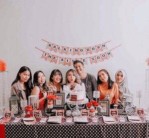 Had an amazing Wedding Shower last week. I wanna say thank you to everyone who took time out of their busy lives to spend a few hours with us and for making this party for us. Received lots of praying, encouragement, and advice that really meant the world to me. We are so blessed to have you guys there for our big day. I love you lots! 🙏🏻🙏🏻😭😭❤️❤️❤️
.
#WILLalwaysloveYU
.
.
.
.
.
#bridalshower #clozette #clozetteid #event #lifestyle #bridesmaid #bridesman