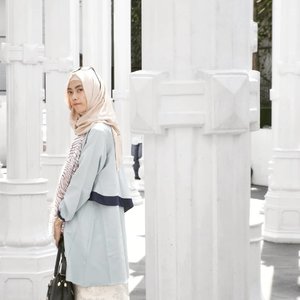 Take your time. Don't regret it. Happy weekend! 💖hijab by @havaid , top by @antiiqahijab 💕 #tapfordetails......#clozetteID #style #Fashion #lifestyle #blogger #bloggerlife #bloggerindo #hotd #hootd #hijab #hijabstyle #hijablook #travelblogger #travelingwithhijab #starclozetter #clozettedaily #indofashionpeople #fashionhijab #lookbook #lookbookindonesia #diannostyle #bloggerindonesia