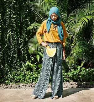 Good health and good sense are two of life's greatest blessings. -PS-.Keep healthy inside and fresh outside 💚........#youcmyootd @youc1000vitamin #healthyinsidefreshoutside  #youcvitamin #ootd #ootdhijab #hootd #Clozetteid #clozettedaily #fashion #style #fashionblogger #blogger #bloggerindo #hijabootdindo #hijabootd #casual #modestfashion #modeststyle