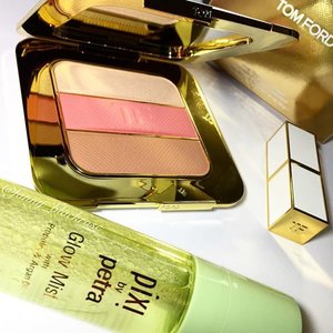 Let's get #Glowing 💛✨ it should be #rainy #season here ... But seems I've got #summer all year long ... #melted so #hot #humid ... #chubby #moodbooster #TheAfternooner #TF #TomFordBeauty #TomFordMakeup #TFBeauty #TFMakeup #motd #Weekend #Pixi #GlowMist #Propolis #ArganOil #Skincare #Clozette #ClozetteId