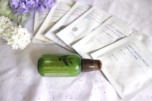 Got a chance to try this amazing green tea seed serum from @innisfreeindonesia and @clozetteID review soon on my blog ! And look at those best seller mask from @innisfreeindonesia ! Cant wait to try it all 💕•#ClozetteID #ClozetteIDReview #InnisfreexClozetteIDReview #Innisfree #InnisfreeIndonesia #Innistagram
