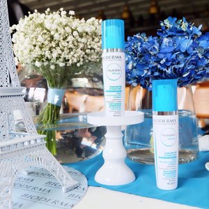 Recently i felt my skin being so dehydrate and more sensitive, so i'm thinking to add more products to my skincare regime. And just right in time, yesterday i met the new magic from @bioderma_indonesia : Bioderma Hydrabio Sérum that stimulates the skin's natural ability to hydrate itself ✨ It contains Apple Seed Extract to create more Aquaporins for long lasting hydration and better water circulation on our skin. Plus it gives protection against Free Radical 💙 So, let's say bye bye to dehydrated skin & welcome to beautiful-healthy skin!
.
.
.
.
.
#LastingHydration #biodermaindonesia #bioderma #biodermahydrabio #clozetteid #beautyblogger #beautyenthusiast #makeupjunkie #skincare #skincareregime #photooftheday #bloggerslife #indonesianbeautyblogger #styleblogger  #bestoftheday #beautybloggerid #beautyguru #l4l #likesforlikes  #makeup #asiangirl #instastyle #bloggerevent #얼짱 #일상 #데일리룩 #셀스타그램 #셀카 #beautyinfluencer