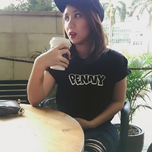 Really into Penny Jakarta Brand at the moment.I like how the brand support indonesian skaters, athletes, and local underground bands. All their clothing style is mostly street wear and all the fabrication and cutting is very well thought. 