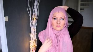 Hijaborized  |   Hijab Tutorial   |  PURE HEART Hijabi Lookbook Germany - YouTube