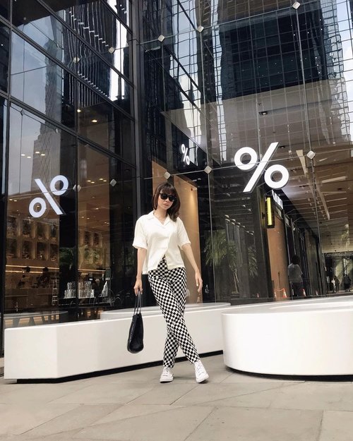 #Repost from Clozetter @isnadani.

Black & white mood✨
Wearing top from @figure.tft @thefthingworld 😍
( tap for details )
.
.
.
.
.
#whatiwore #bloggerstyle #fashion #styleblogger #fashionblogger #ootd #lookbook #ootdindo #ootdinspiration #style #outfit #outfitoftheday #clozetteid