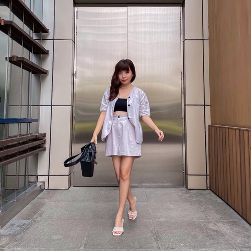 #Repost from Clozette Ambassador @steviiewong.

👀💭 How are you today? 
.
.
.
📸 @priscaangelina .
.
.
.
.
.
.
.
.
.
.
#photooftheday #ootdfashion #explore #wiwt #ootdmagazine #style #lookbook #ootdinspiration #shotoniphone #stylefashion #minimalism #localbrand #fashion #collabwithstevie #whatiwore #clozetteid #nofilter #ootd
