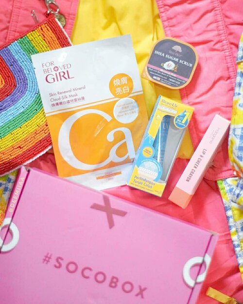 ..
Happy banget dikirimin SOCOBOX lagi dan lagi sama @sociolla
..
Ini SOCOBOX edisi Special Khusus SBN beb, mau dapet SOCOBOX juga kaya aku? Cuss lebih aktif review produk-produk yang udah kamu coba di Soco .id yess
..
Udah nggak keitung banyaknya produk yang aku terima dari @sociolla selama aku jadi SBN ini, cuss sekarang giliran kamu yaa 🌼
..
Semua produk yang aku dapet ini juga bakalan aku review di account SOCO aku beb, yuk mampir yaa buat liat reviewnya ke link di bawah ini
..
https://www.soco .id/deemiiaa/
..
Btw kalo mau belanja di Sociolla, boleh banget pake kode aku biar diskon beb "SBN0461B5"
..
@sociolla
#startwithsbn
#cumadisociolla
..
#bandungbeautyvlogger #bandungfoodblogger #beautybloggerindonesia #beautybloggerbandung #beautyvloggerbandung #bloggerbandung #clozetteid #clozetteambassador #BeautygoersID