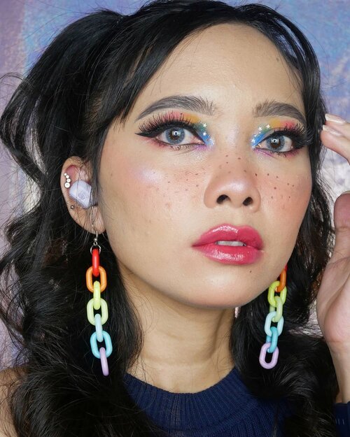 #Repost from Clozetter @raramaharani.

Udah kamis aja ya.....

Makeup Inspo #pinterest
#pinterestmakeup #colorfullmakeup #kawaiigirl #makeupideas #undiscoveredmuas #beautyenthusiast #nyxcosmetics #wakeupandmakeup #beautybloggerindonesia #jakartabeautyblogger #cchannelbeautyid #clozetteid