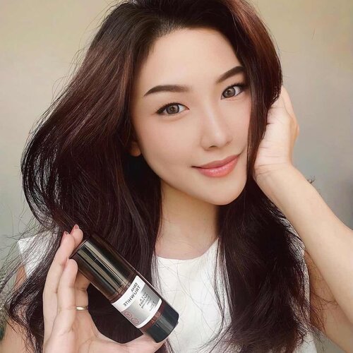 Brighten up my skin in just 7 days with @erha_truwhite 🌸

Dengan formula baru, sekarang ga perlu takut breakout lagi pakai Vitamin C serum ! 
Erha Truwhite Vitamin C serum cocok digunakan untuk acne prone skin juga loh ✨ 

Fyi : 
✅ produk Erha Truwhite sudah teruji secara klinis dapat mencerahkan dalam 7 hari
✅ semua produk Erha Truwhite diformulasikan oleh dermatologist
✅ produk Erha Truwhite ini dapat kamu beli tanpa resep dokter ya