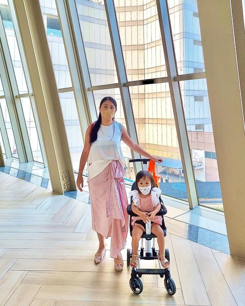 
#Repost from Clozetter @cheriaprasetyo.

First day being nanny-less and it will be the longest week ever without one.. If I may honest, the emotion is beyond PMS, it is more uncontrollable.. Bebe @yosuandi stay strong ! You can do this 😄😄 

#ootd #ootdindo #ootdbaby #instadaily #family #sujekbi #personal #style #wiwt #holiday #lookoftheday #looksootd #clozette #clozetteid #jakarta #2021