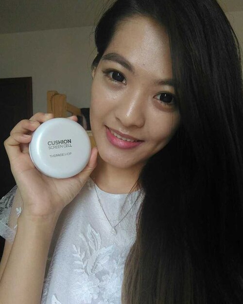 " BEAUTY BY NATURE "Hi Girls, Today I gonna share with you my everyday Makeup Routine feat @thefaceshopid XDshall we begin?? Workday make me must do my Makeup Quick but without any mistaken, so that i choose CC Cushion Screen Cell which 5 ingredient in 1 Product ( Anti Wrinkle, UV Protection, Whitening, Moisturizing, Enhanced Coverage ) I Love this Cushion cause it's much more convenient and saves me a lot of time. The Amazing thing is 5 In 1 is mean all your skin need is in it. ( I can sleep more for it ) ahahha  then cause it's workday Makeup so I don't want to put too much and This CC-Cushion do well for it, my skin look clear and smooth with it's light, refreshing texture but for coverage maybe I still need some concealer for my redness but overall is nice. ( I don't want to used concealer cause I still wanna get my real natural look with healthy glowing face ) My Face MakeUp Done!How bout you girls? Sharing Makeup Routine mu juga donk @aliciameilisia @venny.curtis @wind1403 @meimeichen91 @onie_callista#NoFilter #THEFACESHOPIDgiveaway#ClozetteID