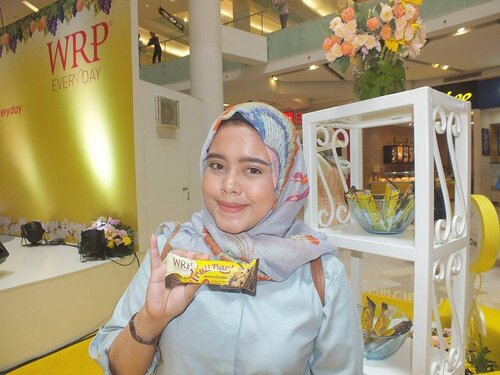 Finally artikel Launching WRP Fruit Bar sudah up.Yang penasaran produk terbaru dr WRP dan kaya apa keseruan launching dari WRP Fruit Bar langsung aja klik link di bio aku 😉Happy reading ppl #ngemilfruitbareng #happyeveryday #wrpevent #wrpeveryday #bloggerevent #blogger #likesforlikes #followforfollow #clozetteid