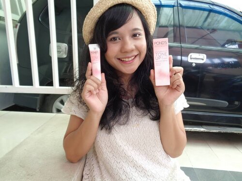 Yuk...cobain produk terbaru Ponds Instabright Tone Up Milk Cream yang bisa mencerahkan wajah seketika 😘@clozetteid  @pondsindonesia @senkaindonesia @jacquelle_official @zap_beauty#clozetteid #clozetteun4gettable #일상 #첫줄 #인스타그램 #뷰티 #모델 #선팔 #맞팔 #맞팔해요 #소통해요 #소통 #셀스타그램 #인친 #사진 #댓글#데일리 #beauty #photo #instagram #daily #cosplay #fashion #uniform #ootd #팔로우#좋아요 #여행 #셀피 #셀카