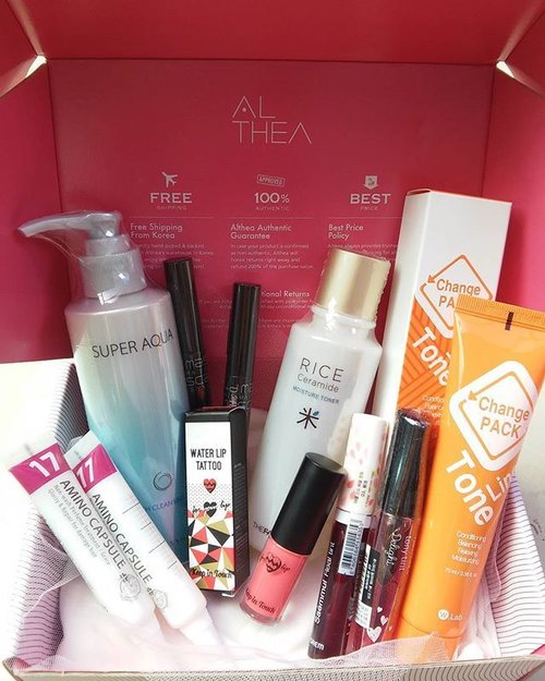 What I bought from @altheakorea
And just need 5 days  from korea to indonesia . So happy ........ 😘😘😘😘😘 #altheakorea #altheaid #althea #altheabeautybox #beauty #beautybloggers #indonesiabeautyblogger #clozetteid