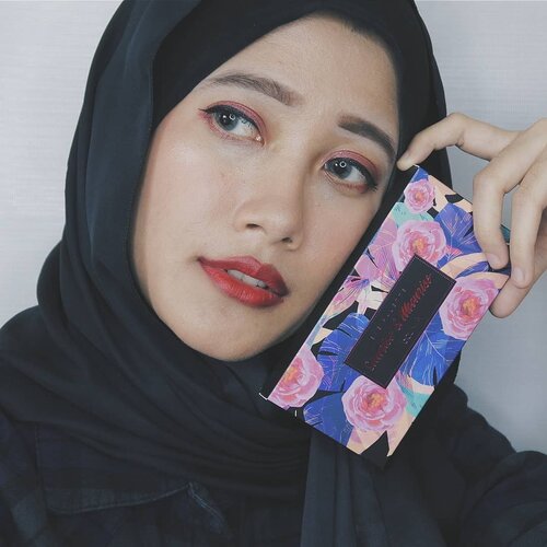 Just published new review on my blog, @altheakorea Exclusive - Sunrise Moonrise Eyeshadow Palette!Dengan 8 warna cantik yang dapat dikombinasikan untuk membuat berbagai eye make up, day to night make up look. Intip review selengkapnya & swatches warnanya di www.akpertiwi.com 🌹#vsco #clozetteid #AltheaKorea #AltheaAngels #FeaturedOnAlthea #eyeshadow #eyeshadowpalette #beautyblogger #beautybloggerindonesia #beautyenthusiast #beautyenthusiastindonesia #makeupjunkie #kbeauty #koreanmakeup #koreanmakeupenthusiast #kbeautyenthusiast