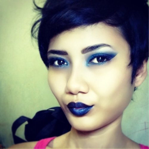 In my Spare time
#makeup #makeupartistjakarta #clozetteid #blue #motd
