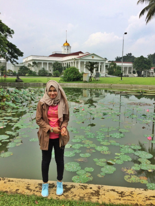 At Istana Bogor 😎

#Holiday #ClozetteID #PinkStyle
