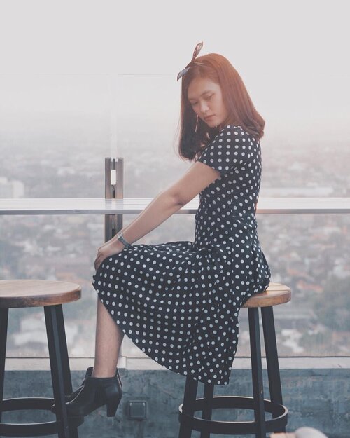 Perfect is just a word not a condition🙏🏻
.
.
.

#clozetteid #starclozetter #deniathlylooks #lookbookindonesia #ootdindo #ootdyk  #fashionblogger #whatiwore #styleblogger #stylecollective #stylegram #ootdmagazine #theeverydayproject #lookbook #streetstyle