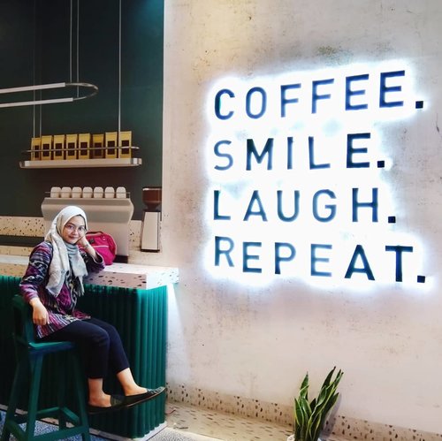 C̶o̶f̶f̶e̶e̶ Boba.Smile.LaughRepeat.🙂....#grandindonesia #ootdjakarta #jakartaindonesia #clozetteid #bobaaddict #explorejakarta #instadaily