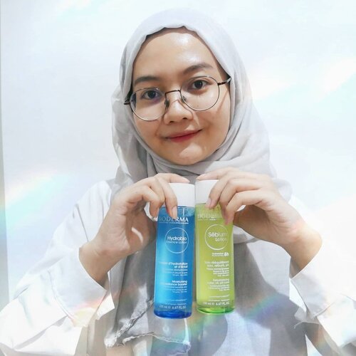 New post alert!Review Bioderma Sebium Lotion & Hydrabio Essence Lotion udah up di Blog ku ya :)Supaya kulit nggak kering dehidrasi selama puasa, perlu banget pake skincare yg melembabkan, salah satunya ada @bioderma_indonesia Lotion ini. Aku pakai yg Sebium Lotion karena kulitku cenderung berminyak. Rasanya fresh bgt dan membantu ngelembabin. Toner ini nggak lengket sama sekali dan langsung nyerep karena teksturnya watery. Buat full reviewnya bisa cek di blog ku yaa (link di bio) ❤@clozetteid #Bioderma #BiodermaIndonesia #BoostYourGlow #SebiumLotion #HydrabioEssenceLotion #BiodermaXClozetteIDReview #ClozetteID